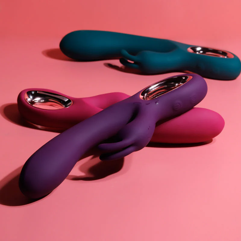 Rabbit Thrusting Vibrator - Clit Licking - Image 3